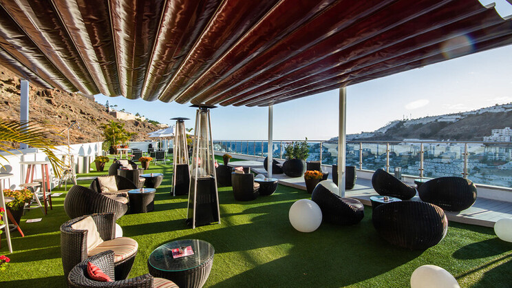 Servatur Casablanca Suites & Spa